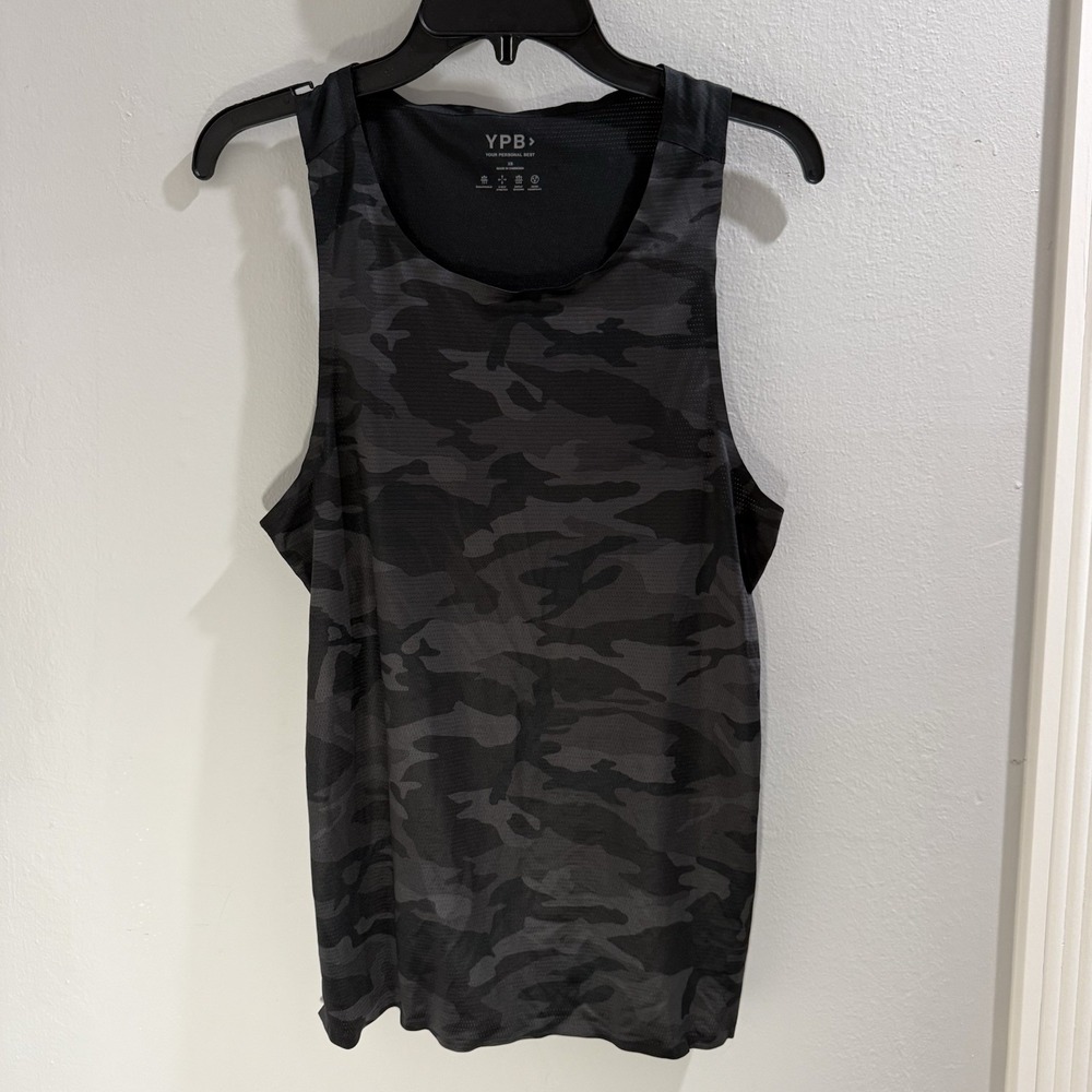 Abercrombie & Fitch YPB Crew Neck Tank Top Size XS Black Gray Military Print